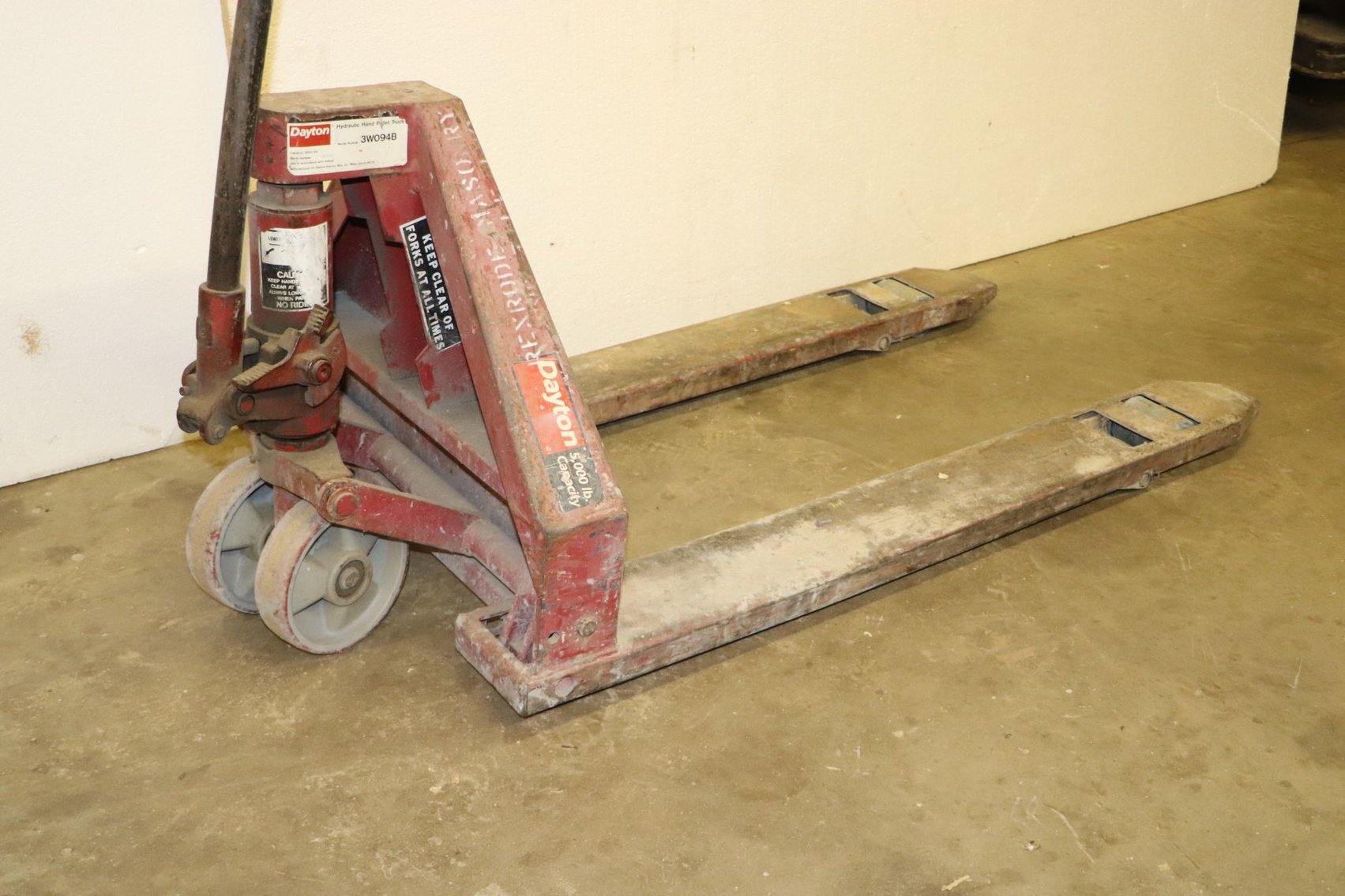 Image for Masonry And Construction Equipment Auction