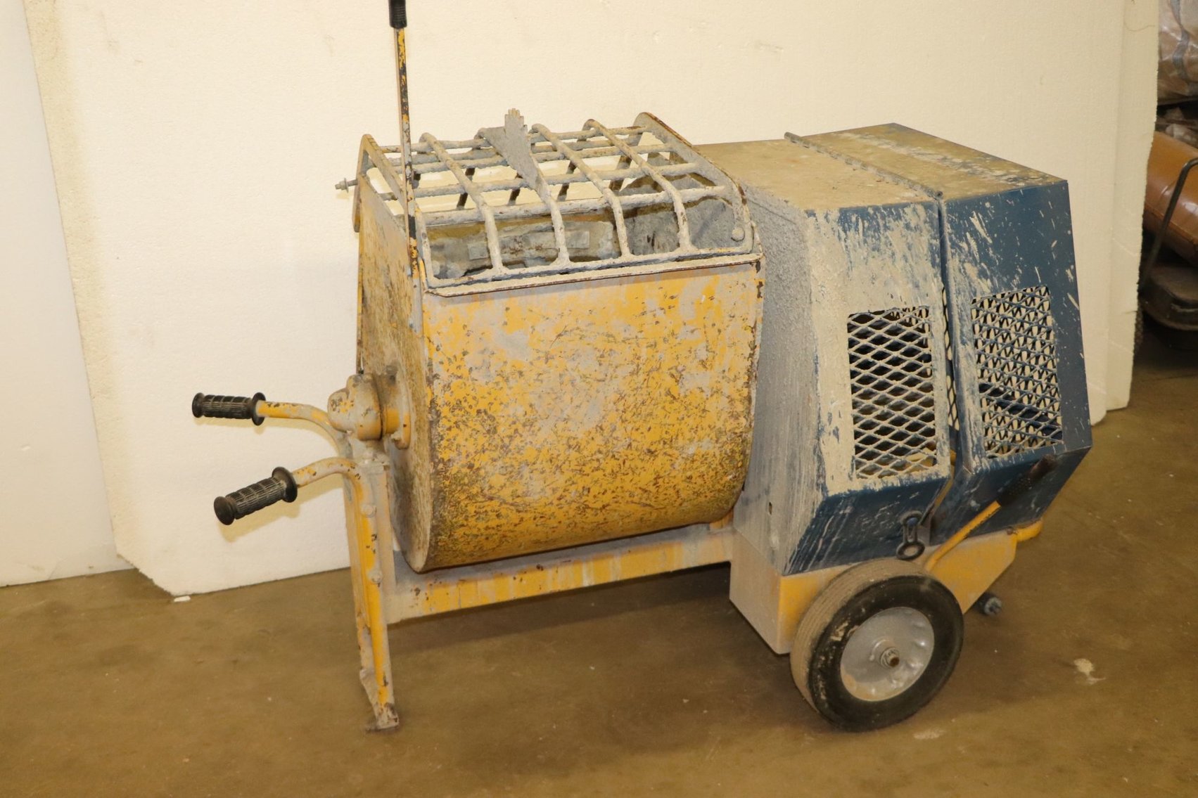 Image for Masonry And Construction Equipment Auction