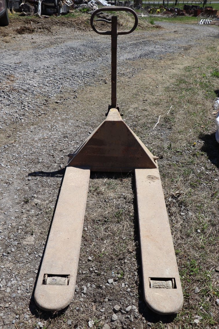 Image for Masonry And Construction Equipment Auction