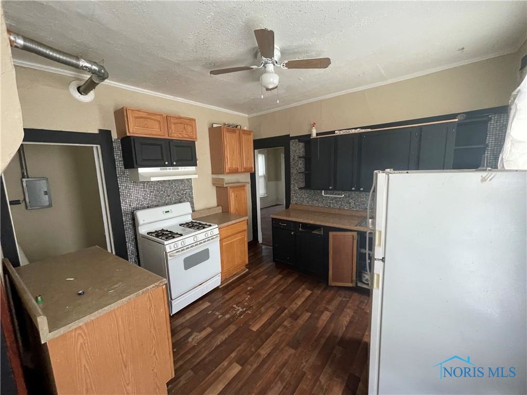 Image for ABSOLUTE AUCTION! 148 Gibbons St.