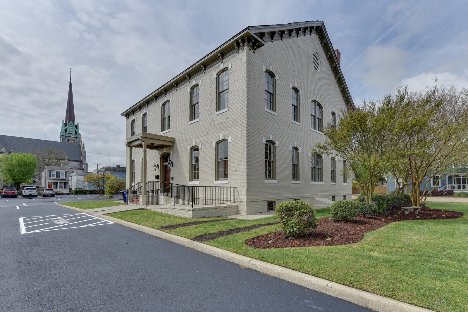 Image for Commercial Real Estate For Lease - Click Here for Details