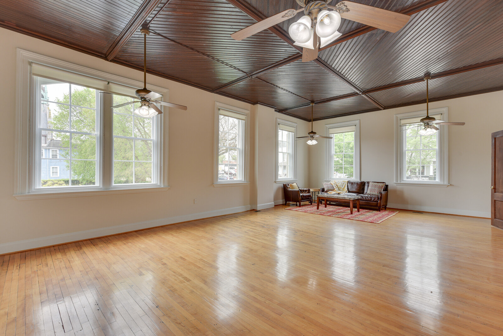 Image for Commercial Real Estate For Lease - Click Here for Details