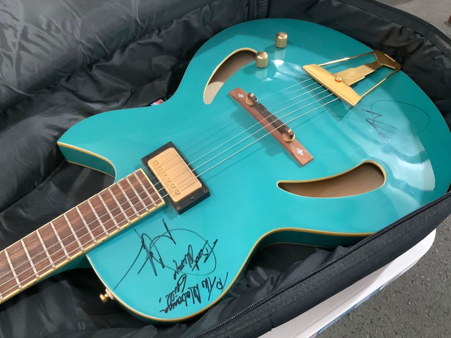 Image for U.S. and German World War 2 Memorabilia, Dwight Yoakam Guitars, Antique Furniture, Carpets, China and Limoges, Hull and Roseville Pottery, Sports Memorabilia & Tools, Framed Art, Stained Glass