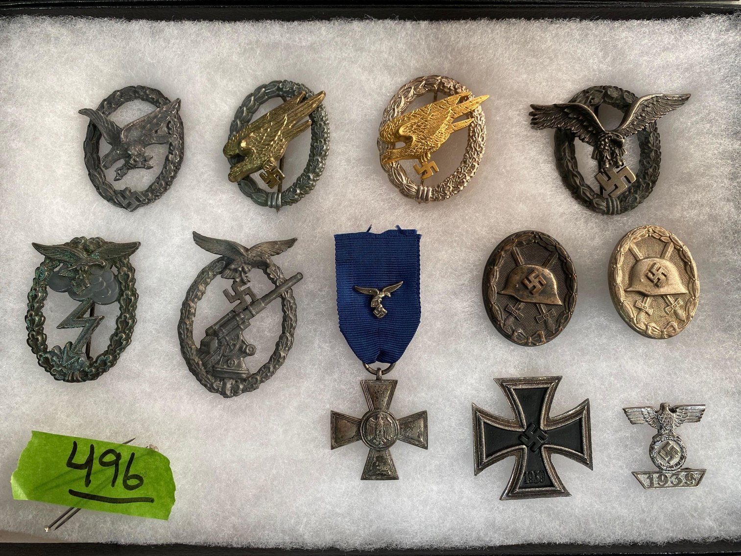 Image for U.S. and German World War 2 Memorabilia, Dwight Yoakam Guitars, Antique Furniture, Carpets, China and Limoges, Hull and Roseville Pottery, Sports Memorabilia & Tools, Framed Art, Stained Glass