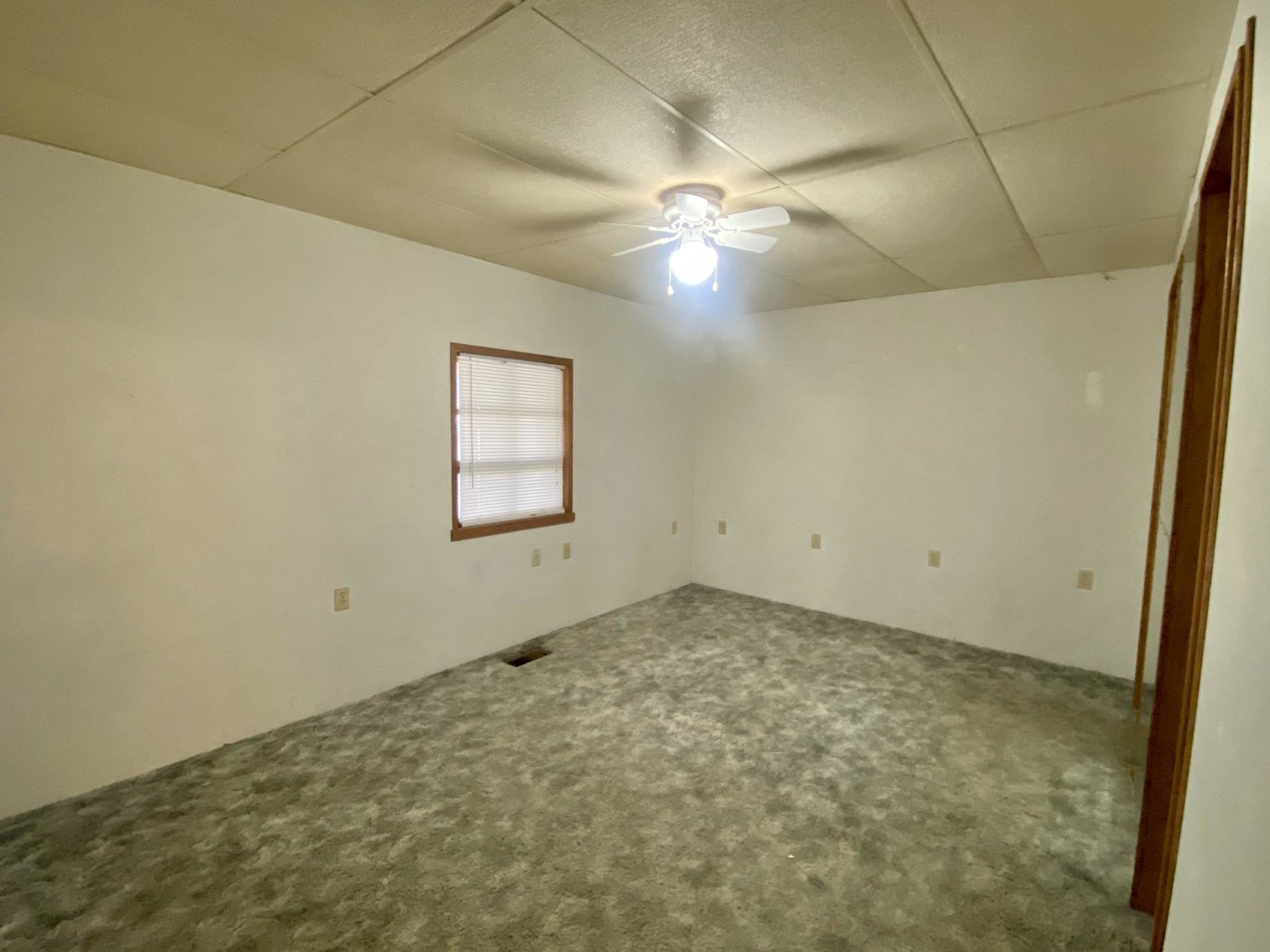 Image for SOLD $126,500 - Must-see 5 Bedroom Selling to the Highest Bidder