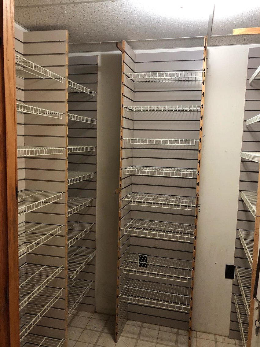 Image for SOLD $126,500 - Must-see 5 Bedroom Selling to the Highest Bidder