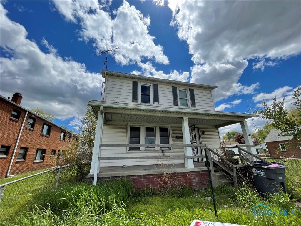 Image for ABSOLUTE AUCTION! 1136 E. Manhattan Blvd.