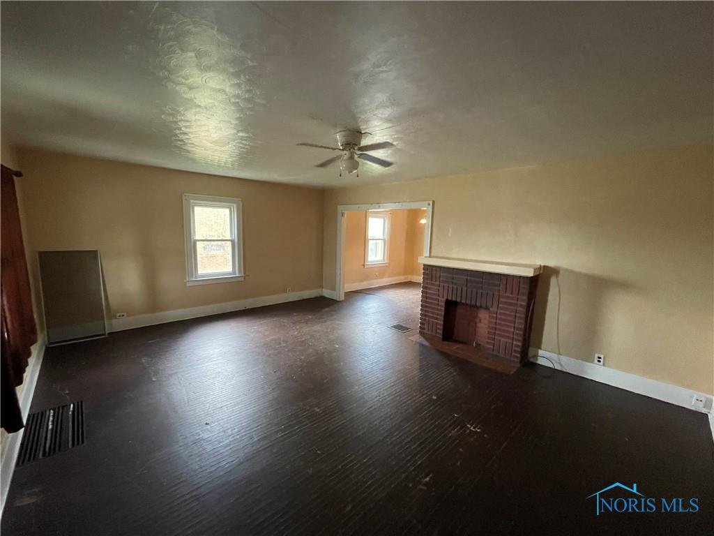 Image for ABSOLUTE AUCTION! 1136 E. Manhattan Blvd.