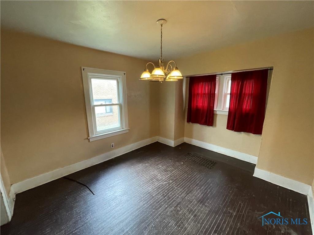 Image for ABSOLUTE AUCTION! 1136 E. Manhattan Blvd.