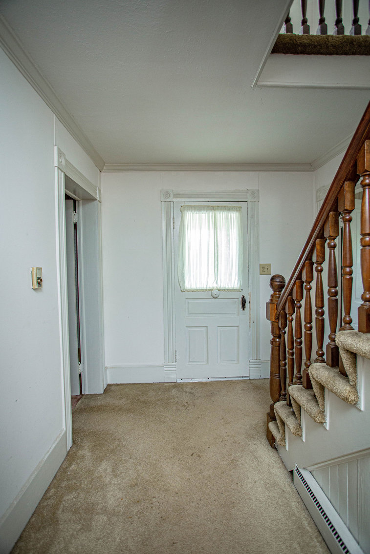 Image for 4 BR/2 BA Farm House, Barns, Fencing & 2 Ponds on 57.5 +/- Acres in Fauquier County, VA--SELLING to the HIGHEST BIDDER!!