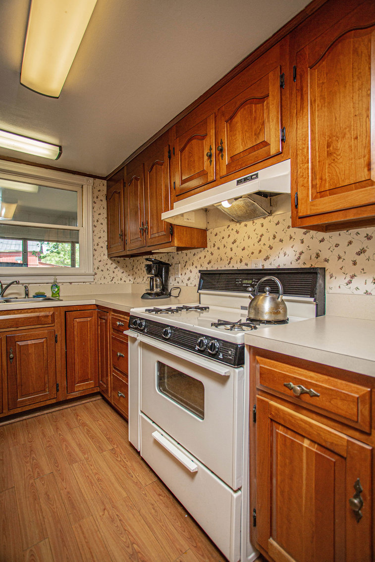 Image for 4 BR/2 BA Farm House, Barns, Fencing & 2 Ponds on 57.5 +/- Acres in Fauquier County, VA--SELLING to the HIGHEST BIDDER!!