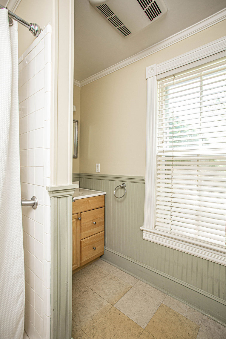 Image for 4 BR/2 BA Farm House, Barns, Fencing & 2 Ponds on 57.5 +/- Acres in Fauquier County, VA--SELLING to the HIGHEST BIDDER!!