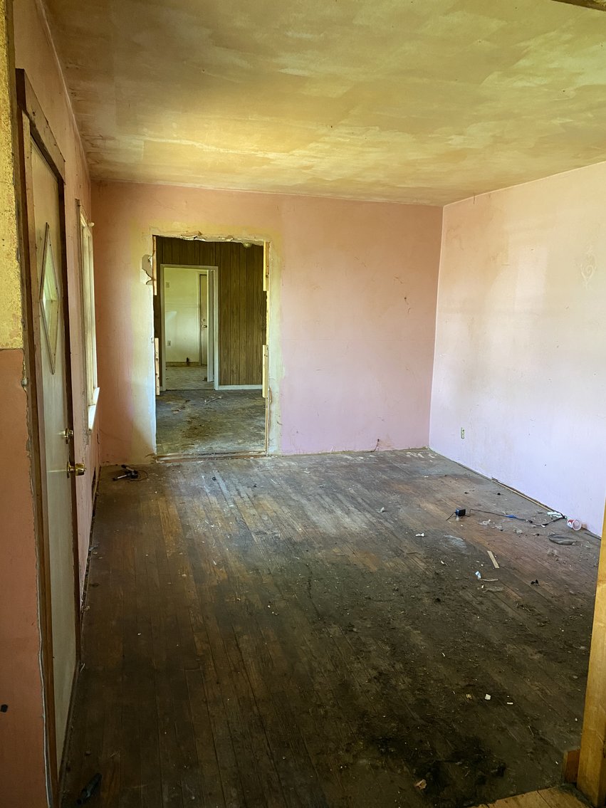 Image for 6 Pendlwood Drive, Cheektowaga, NY 14225