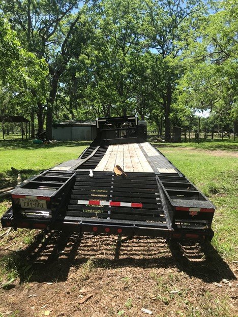 Image for 2021 Gooseneck Trailer (Tree Damaged) - Brazoria, TX