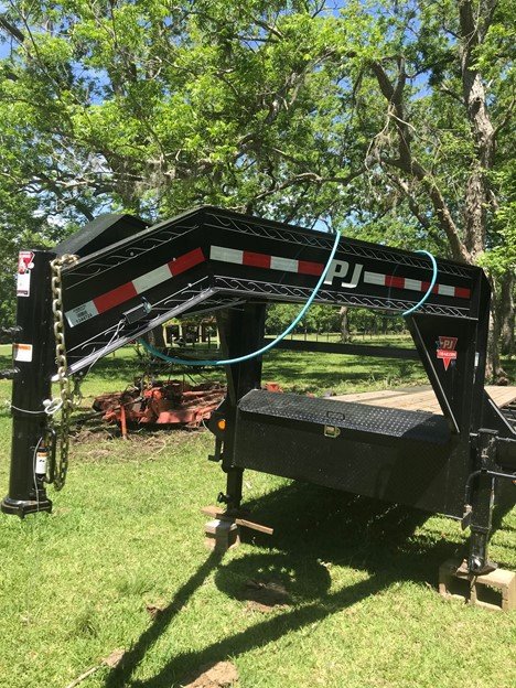 Image for 2021 Gooseneck Trailer (Tree Damaged) - Brazoria, TX