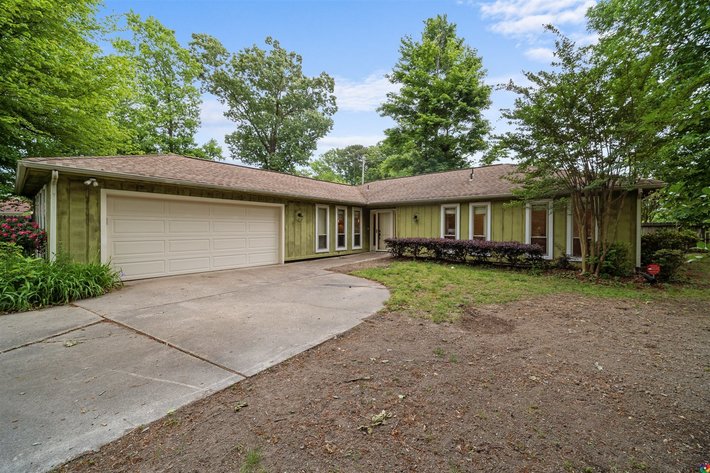 Image for 3 BR/2 BA Home in the Colonial Oaks Development Only 5 Miles from Oceanfront--Virginia Beach, VA