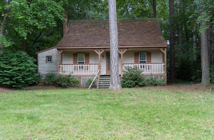 Image for 2-Story Home on 0.36 Acres | 8707 Shadymist Dr., North Chesterfield, VA 23235 | 1,596 SF | 3 BR/1 Full BA & 2 Half BA | Under Contract!