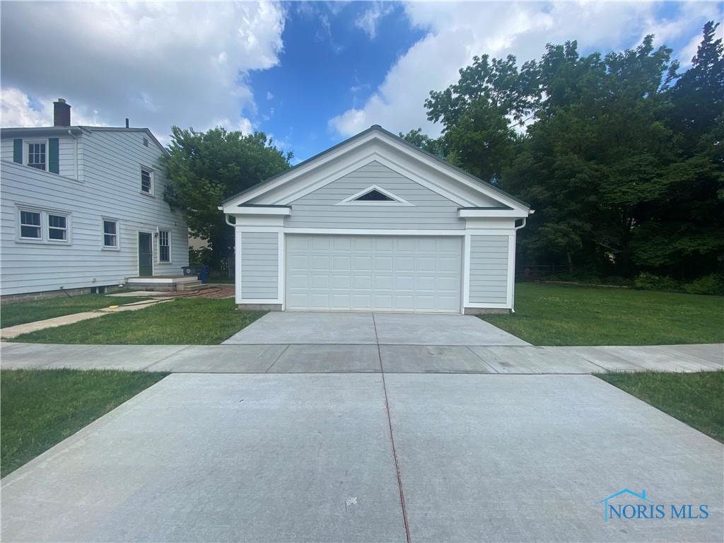 Image for MINIMUM BID AUCTION $149,000! 529 Hickory St.