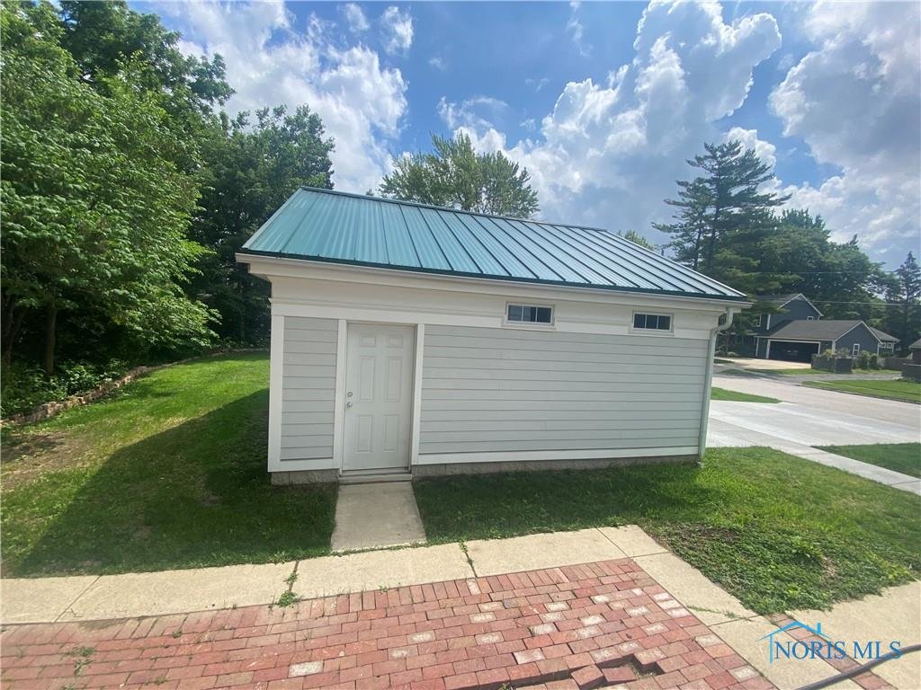 Image for MINIMUM BID AUCTION $149,000! 529 Hickory St.