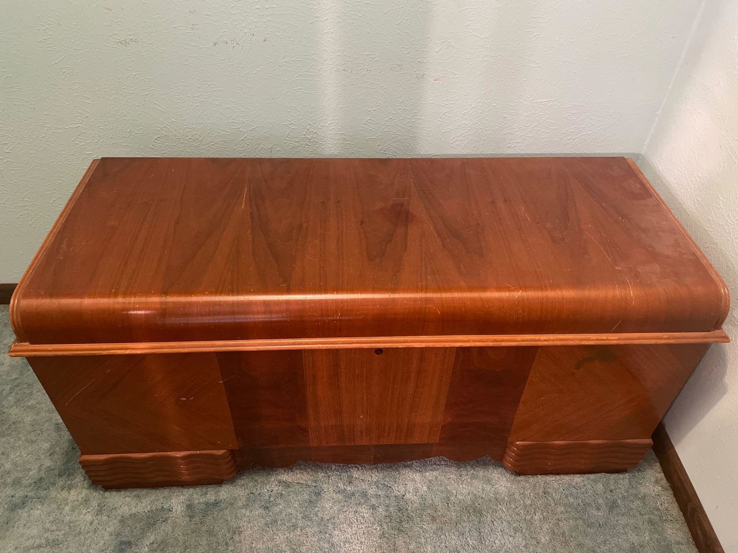 Image for Jewelry, Tools, Yard Items, Household, Furniture at Online Auction