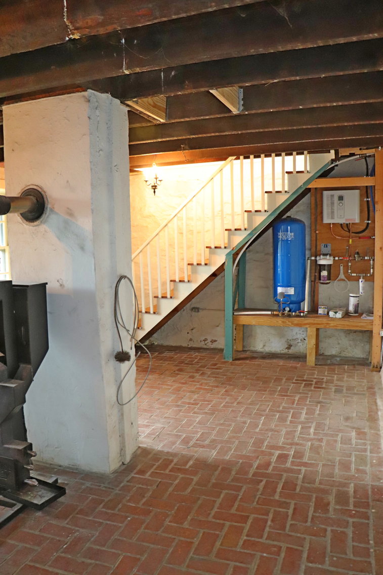 Image for Two Bedroom Home on 3.58 +/- Acres With Beautiful Views In Historic Afton VA