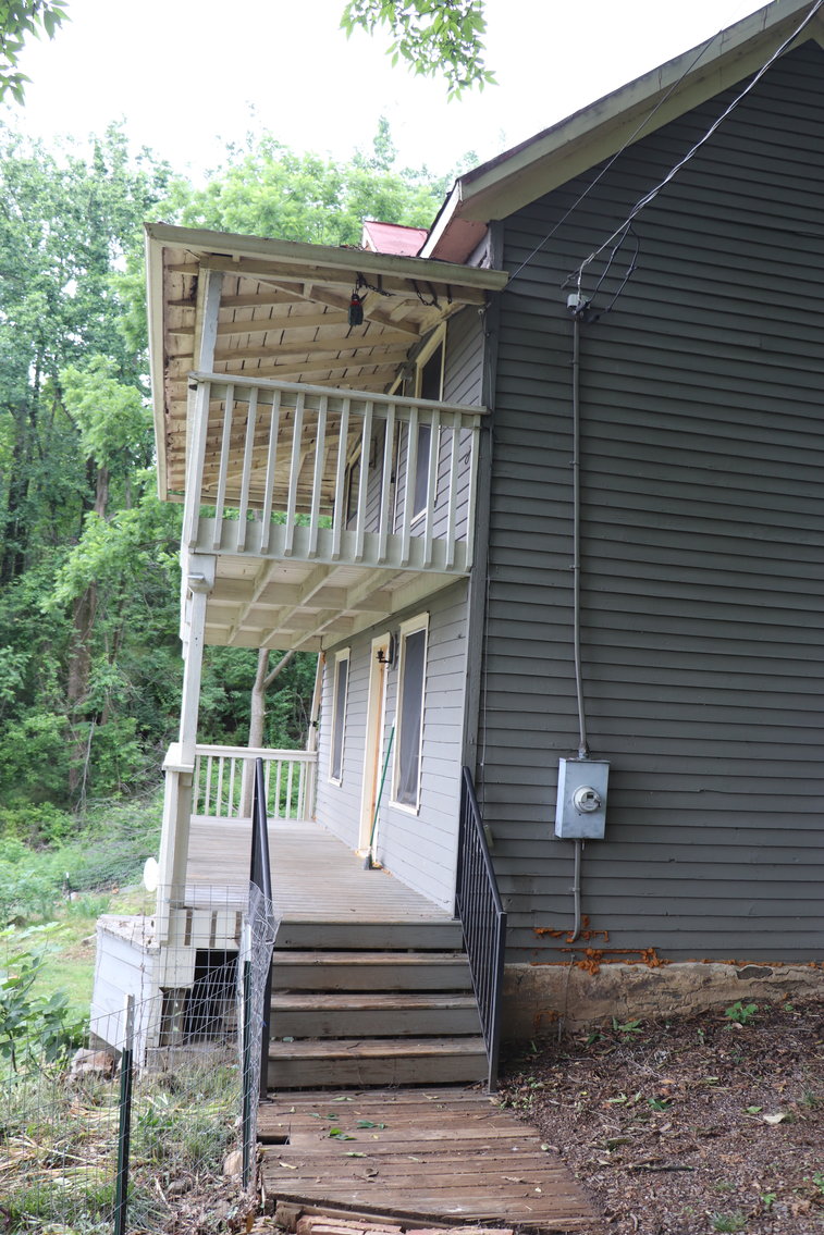 Image for Two Bedroom Home on 3.58 +/- Acres With Beautiful Views In Historic Afton VA