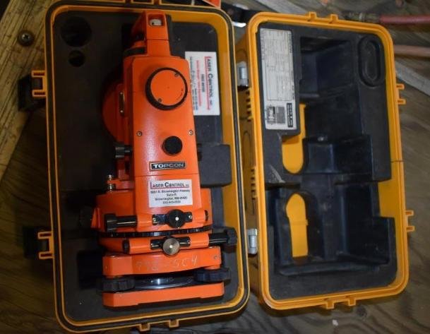 Surplus Concrete Equipment: 2003 Ford F-550 Service Truck, John Deere Gator, Pumps, Saws, Rider, Laser Levels