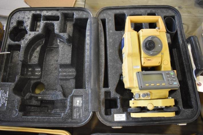 Surplus Concrete Equipment: 2003 Ford F-550 Service Truck, John Deere Gator, Pumps, Saws, Rider, Laser Levels