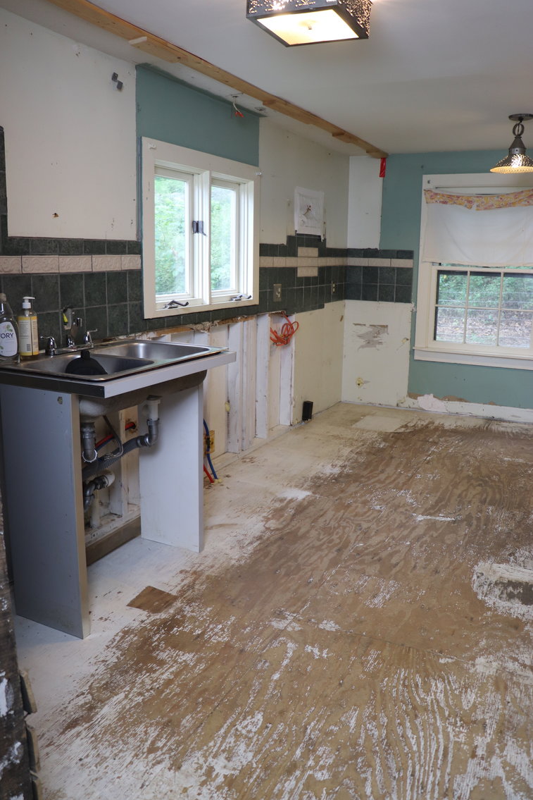 Image for Two Bedroom Home on 3.58 +/- Acres With Beautiful Views In Historic Afton, VA