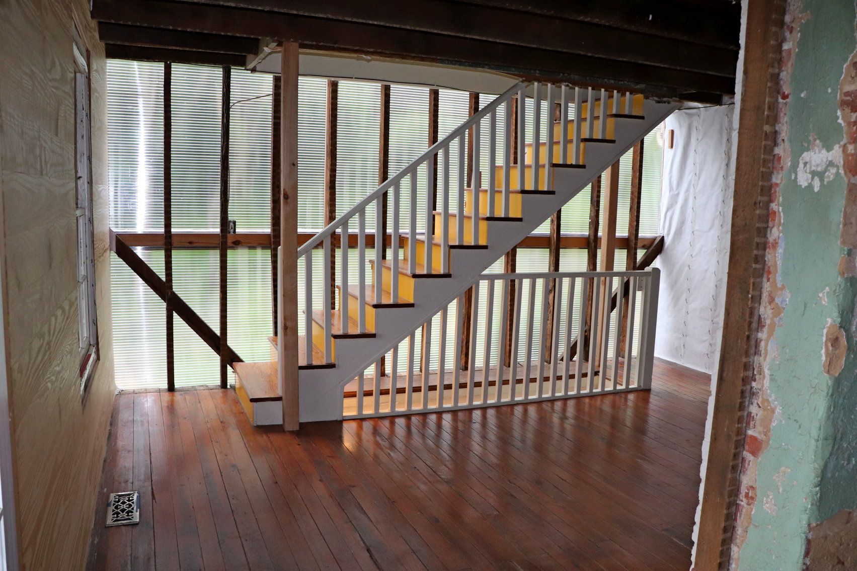 Image for Two Bedroom Home on 3.58 +/- Acres With Beautiful Views In Historic Afton, VA