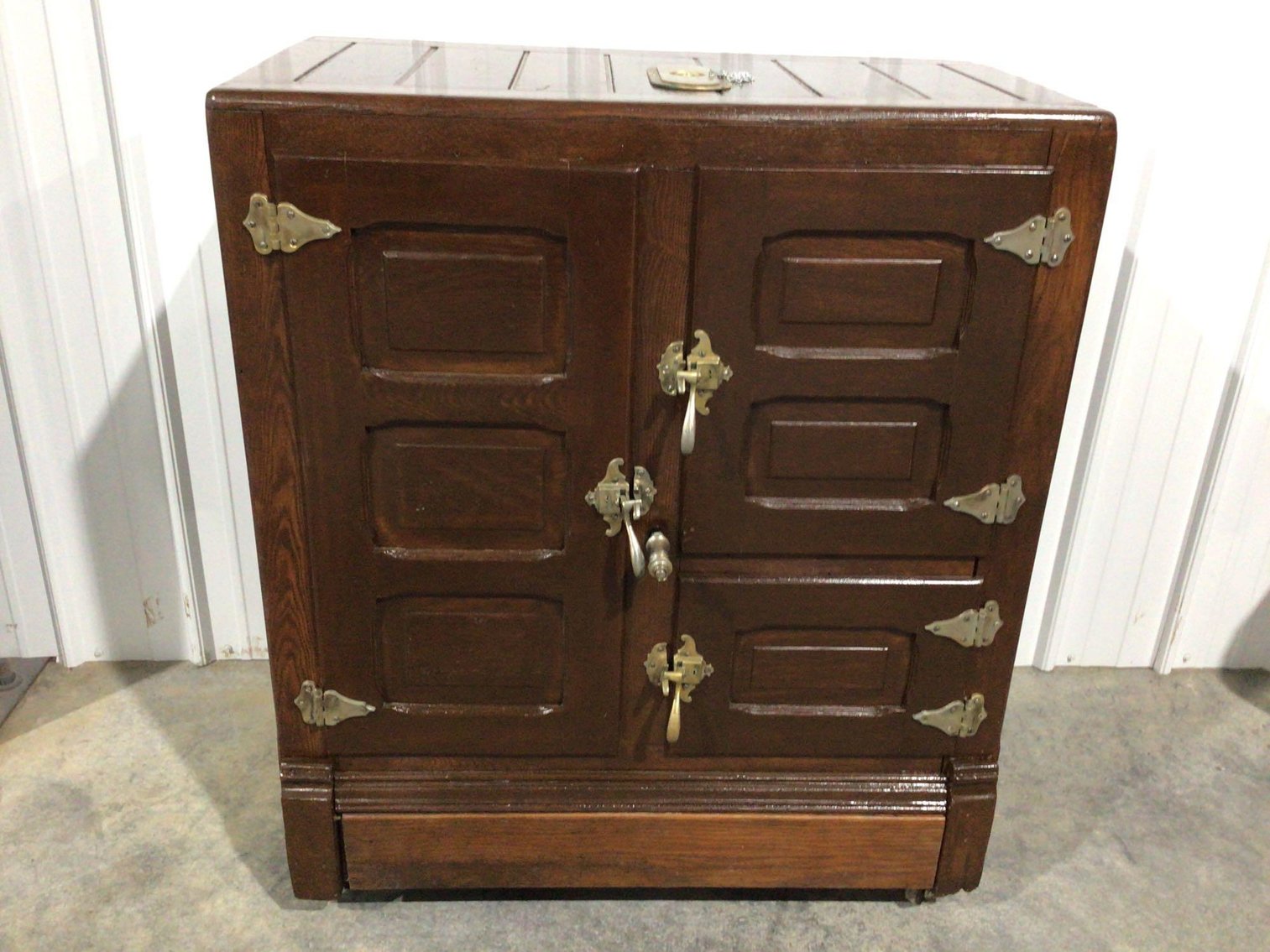 Image for On-Line Consignment Auction