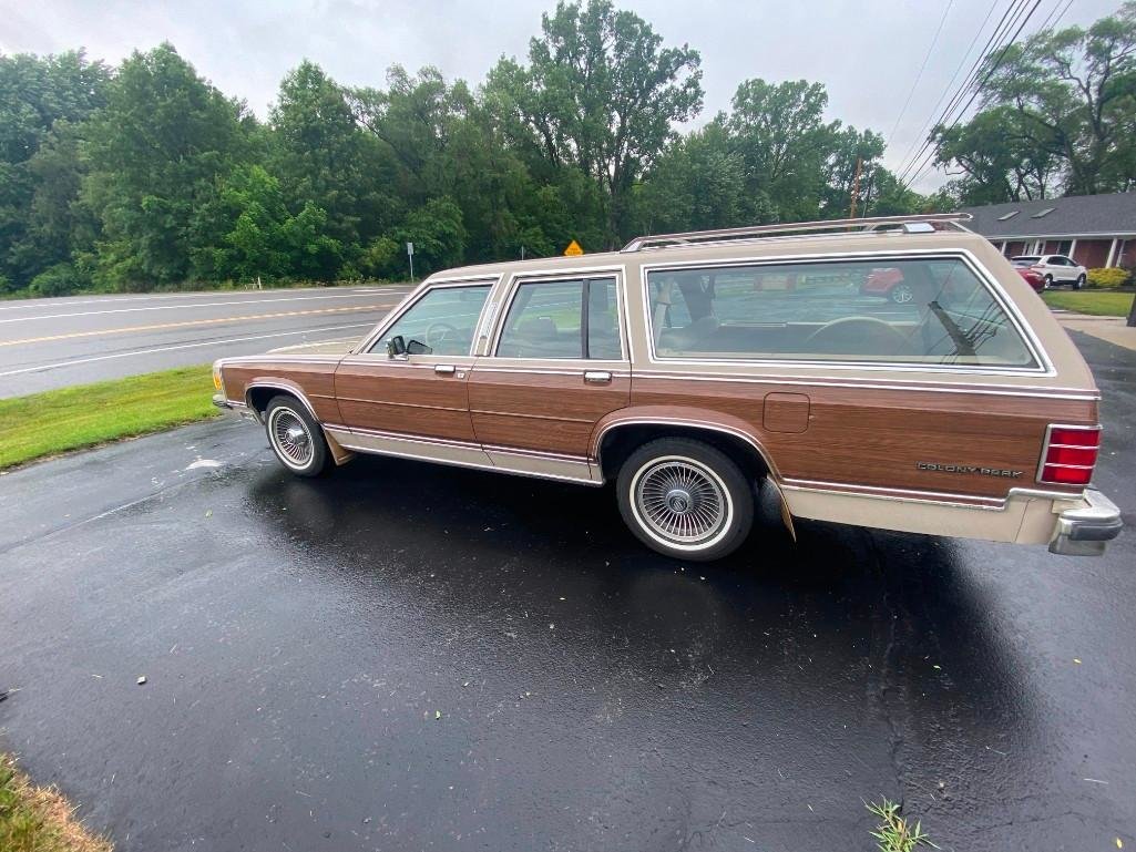 Image for 1990 Mercury Marquis Station Wagon