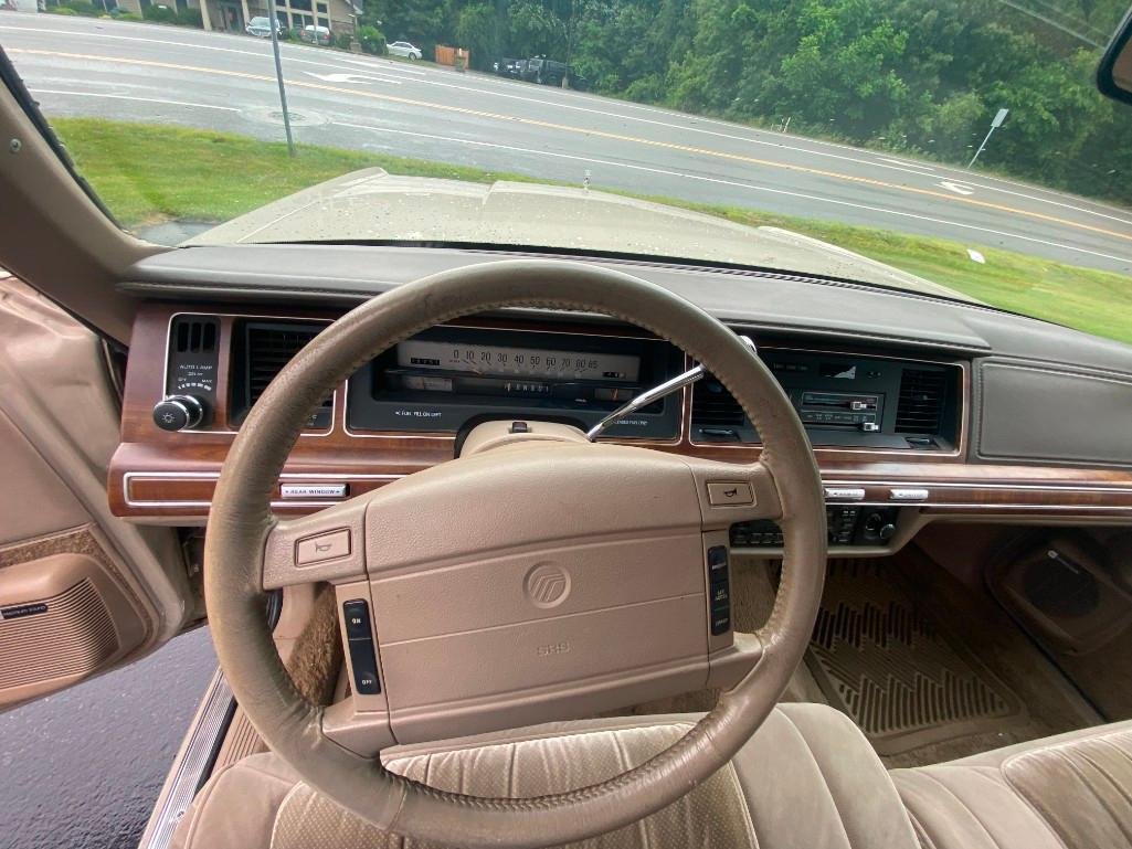 Image for 1990 Mercury Marquis Station Wagon