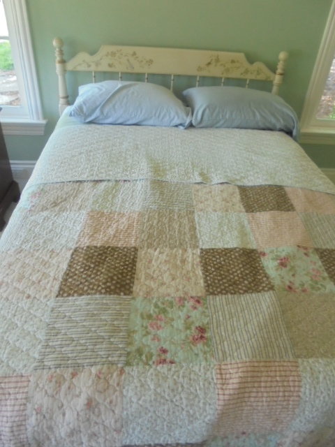 Image for PUBLIC ESTATE AUCTION ((LIVING)