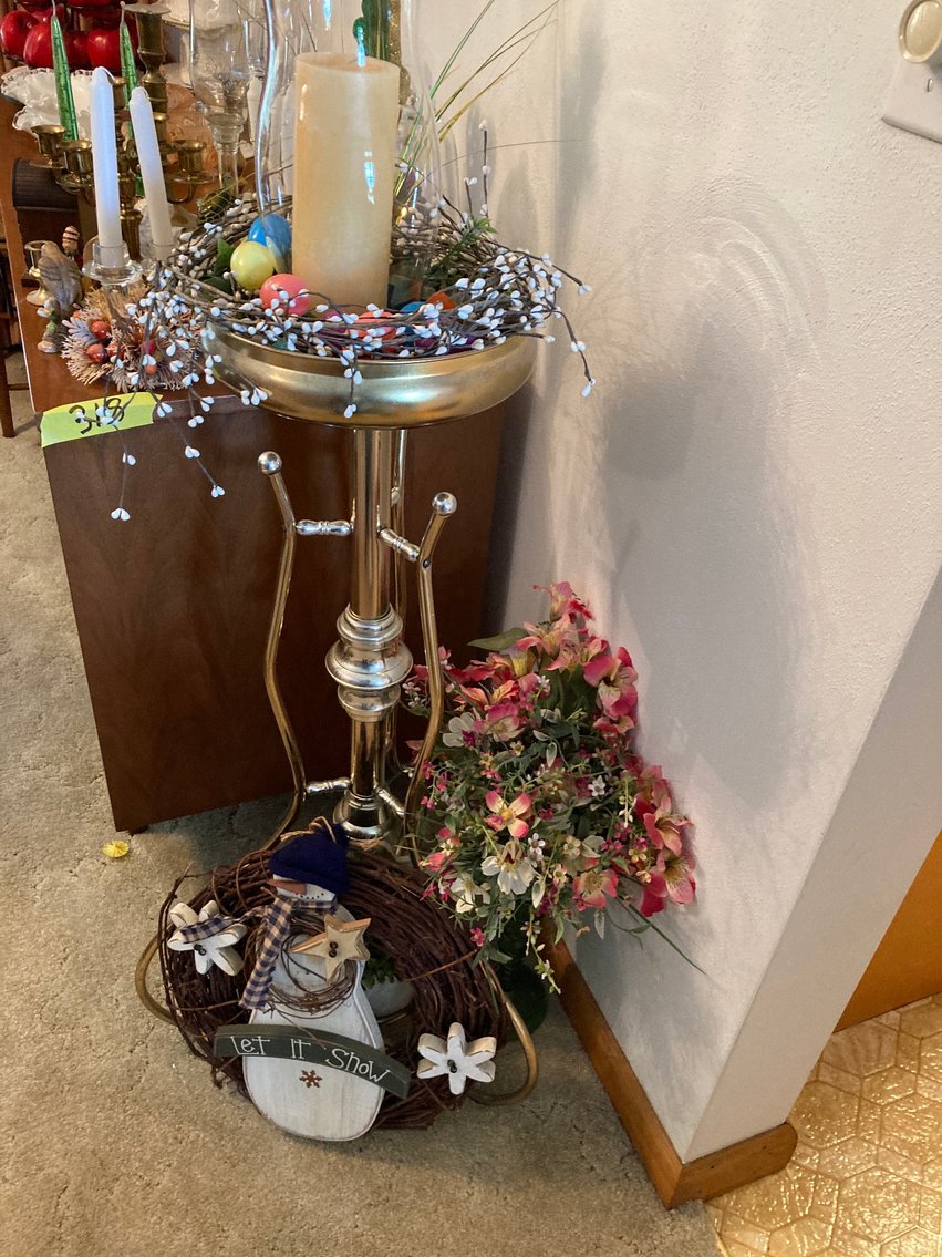 Image for Friendly, WV – Barbara Smith Estate: Furniture, Glassware, China, and More!