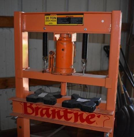 July Online Consignment Auction