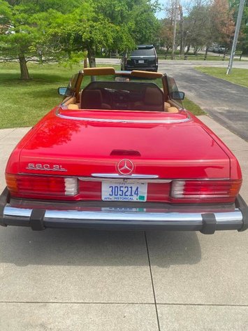 Image for 1988 Mercedes-Benz 560 Passenger Car