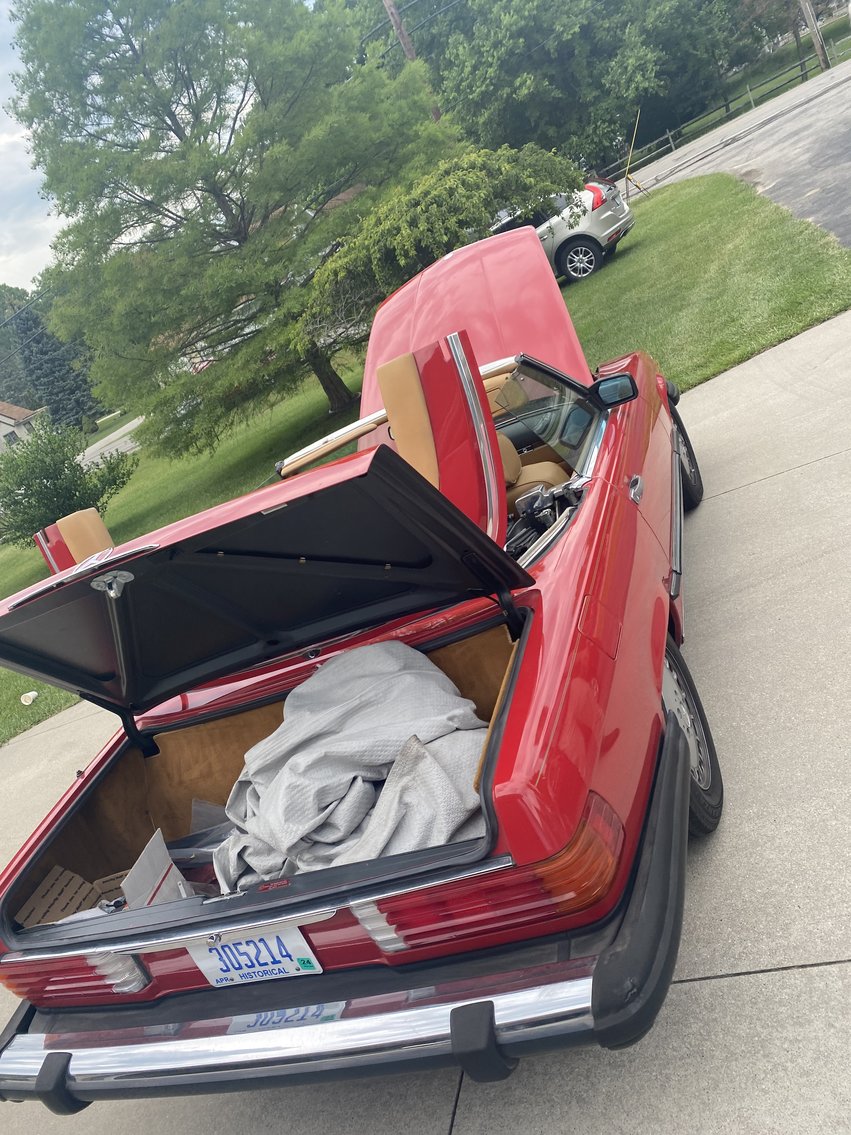 Image for 1988 Mercedes-Benz 560 Passenger Car