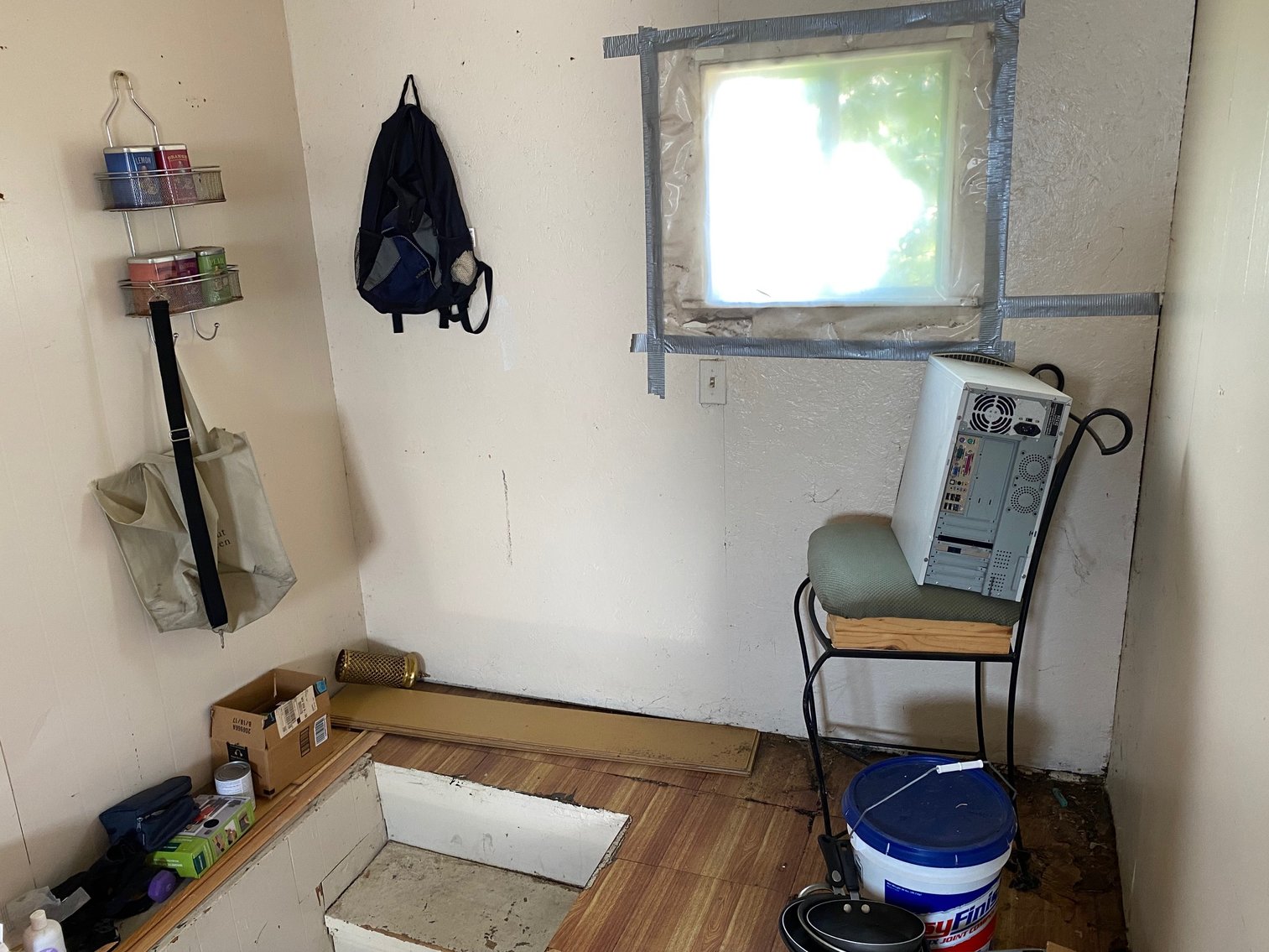 Image for SOLD $29,426 - 2-Unit Apartment Building Selling to the Highest Bidder