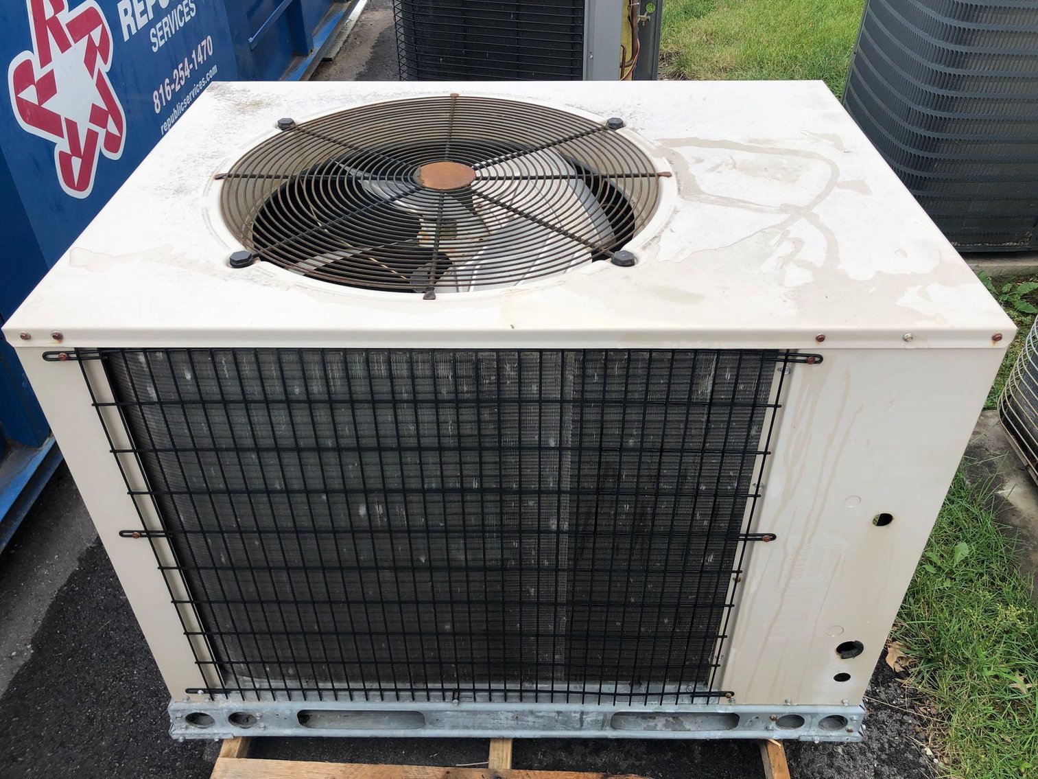 Image for Mid-Continent Library Auction