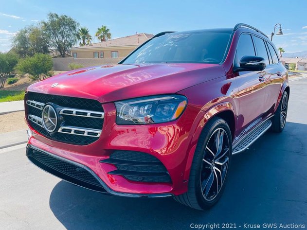 Image for Luxury Jewelry, Cars, Handbags, Timepieces & Royal Artifacts