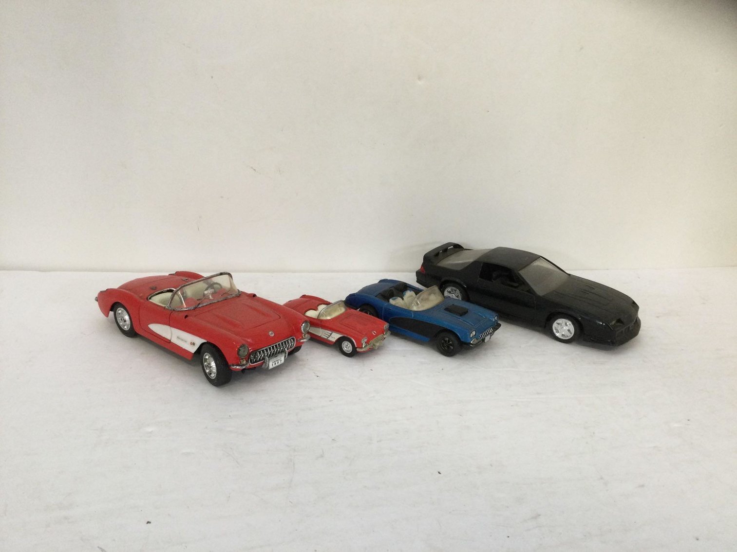 Image for Furniture, Collectibles, Household-Main back half