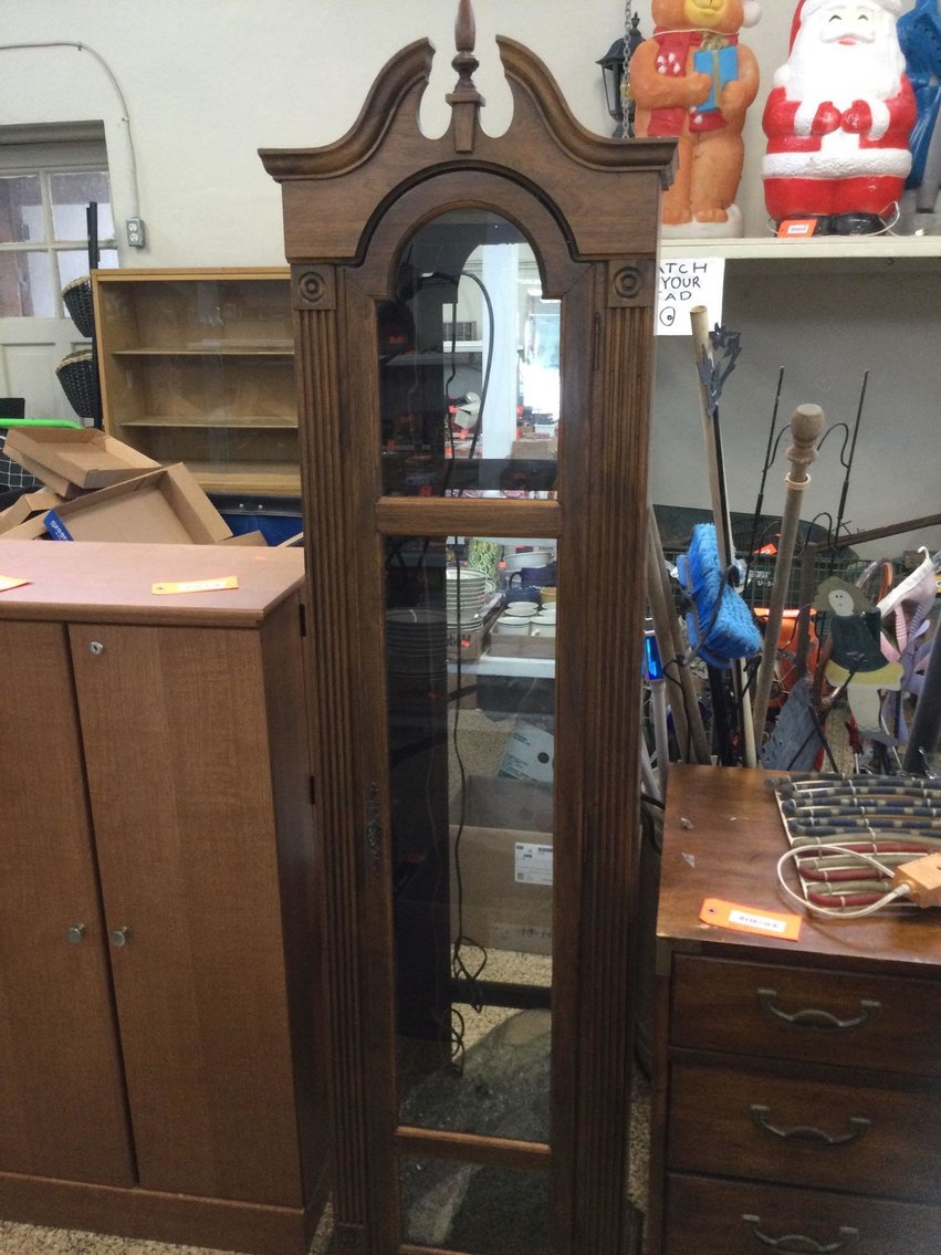 Image for Furniture, Collectibles, Household-Main back half