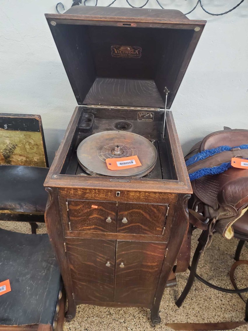 Image for Furniture, Collectibles, Household-Main back half