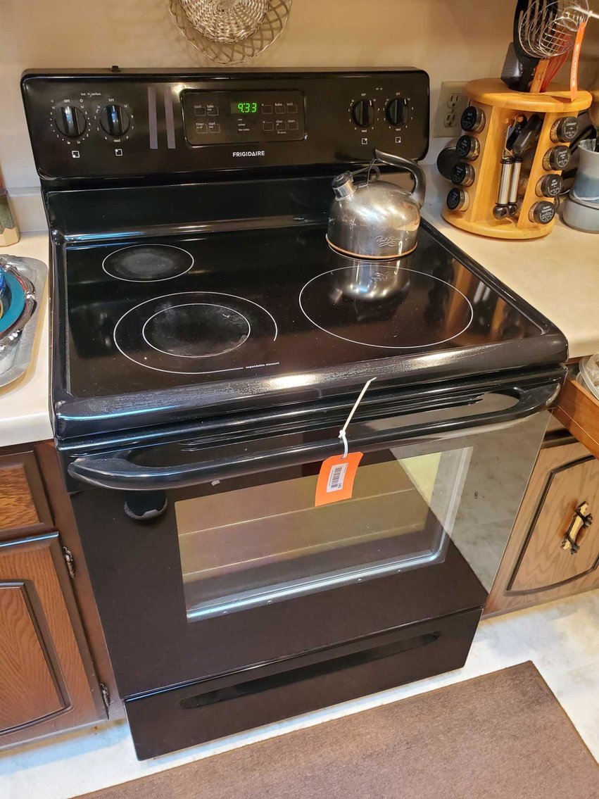 Image for Van, furniture, collectibles, household-Pilgrim St Appleton