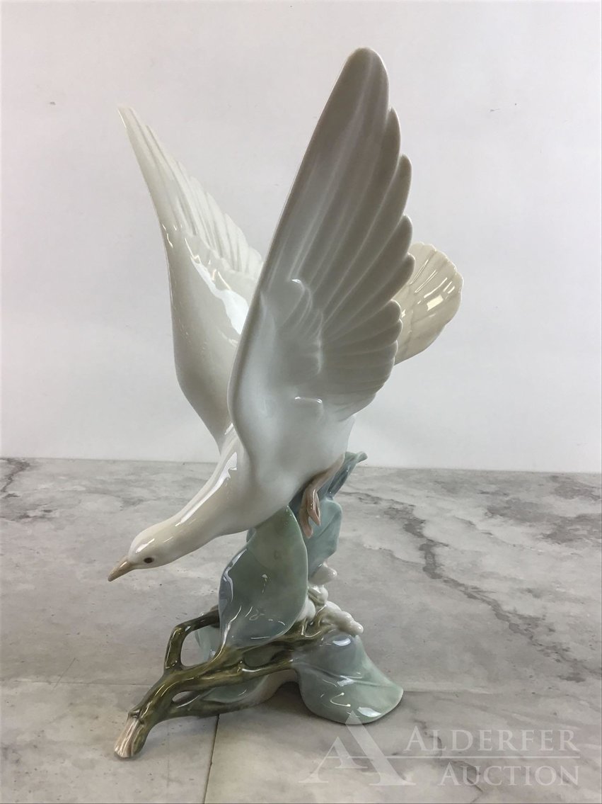 Image for Gallery | Decor | July 29, 2021 at 8:00 PM