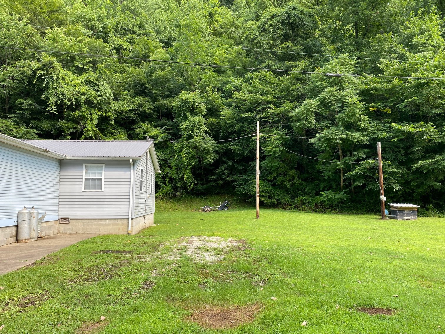Movein Ready 3Bedroom Home in Harts, WV
