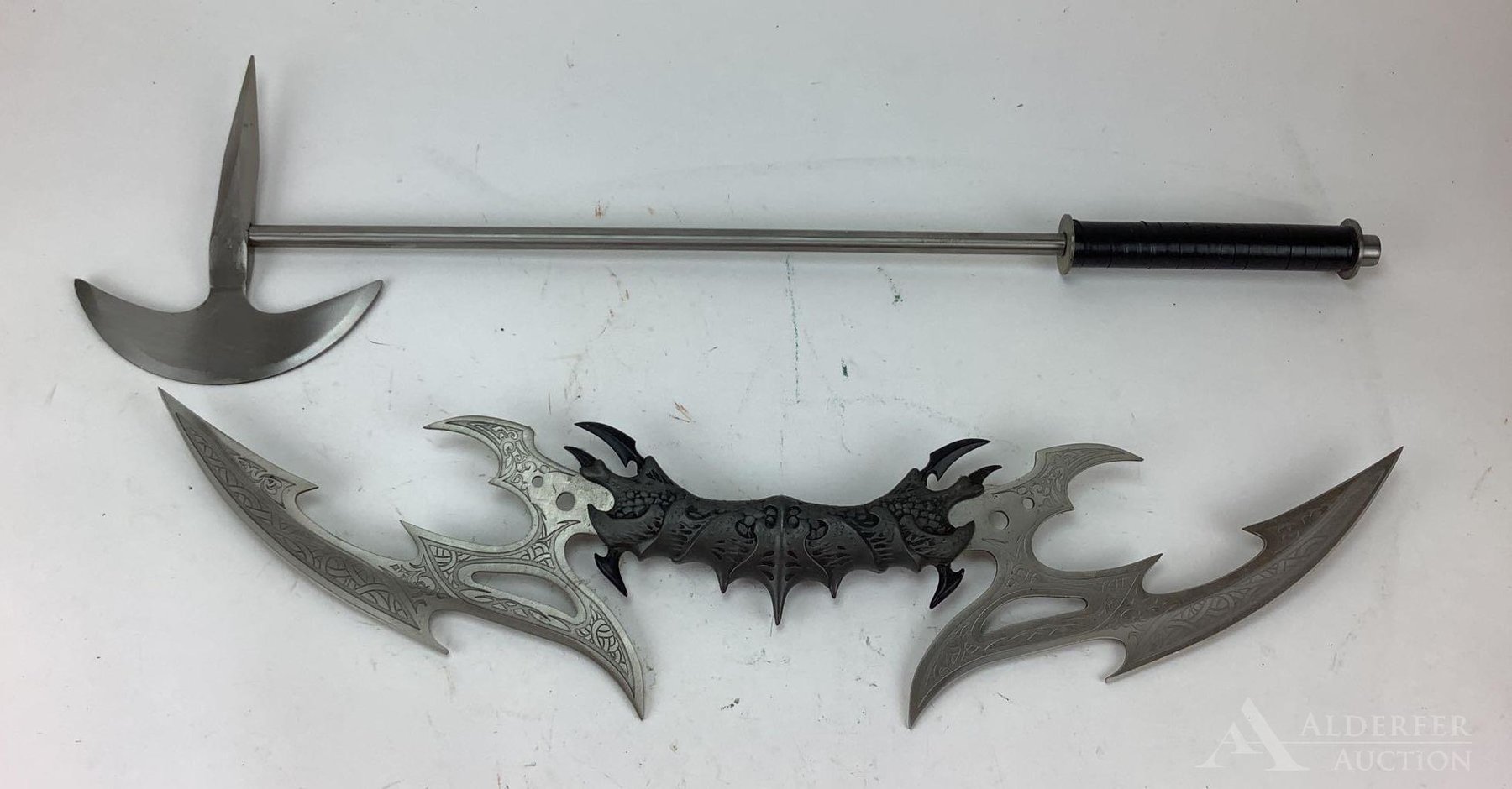 Image for Knives | August 4, 2021 at 7:00 PM