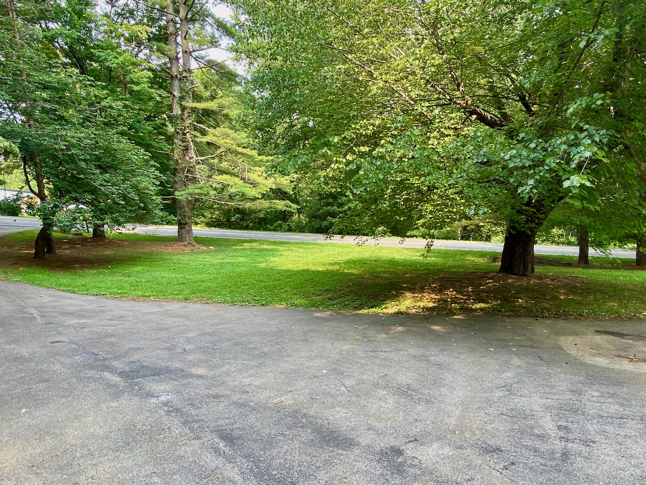 Image for 4 BR/2 BA Home on 1.1 +/- Acres in Western Loudoun County, VA