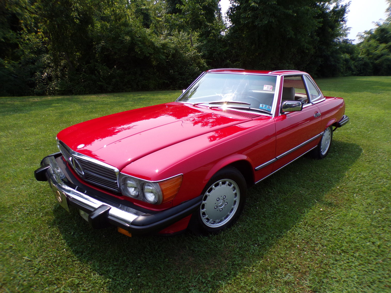 Image for 1987 Mercedes 560SL One Owner Garage Kept
